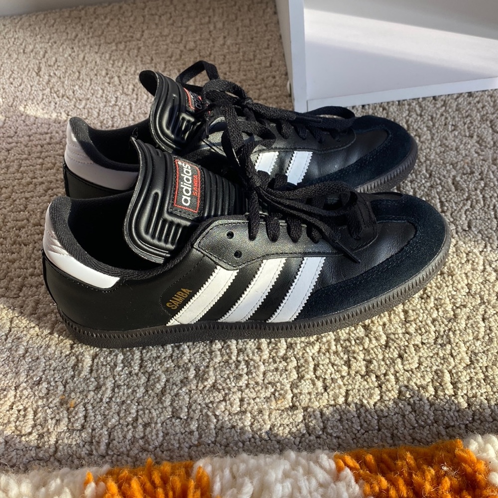 Like new adidas sambas